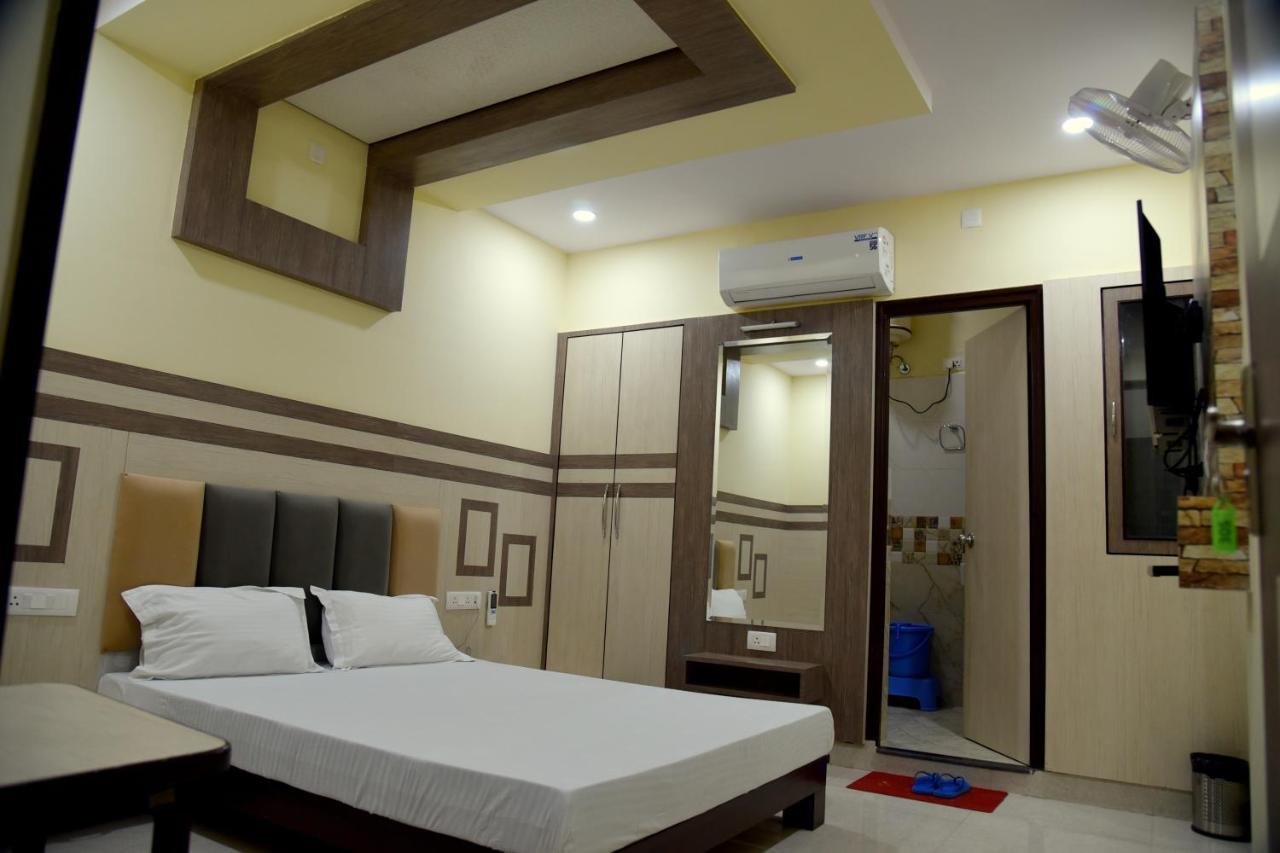 Hotel Shri Gourav Біканер Екстер'єр фото